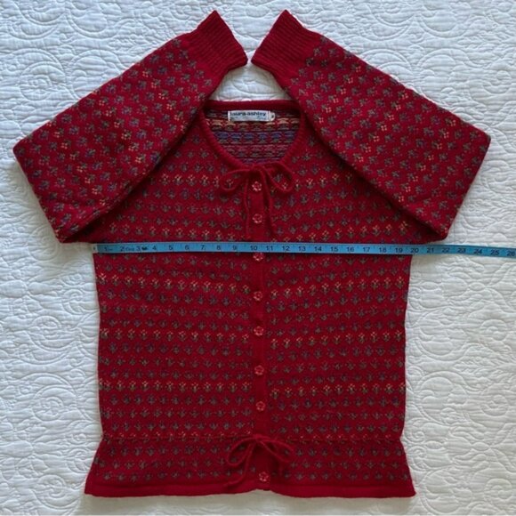 💐 Laura Ashley, Vintage Little Red Riding Hood Floral Wool Knit Jumper - Picture 14 of 16